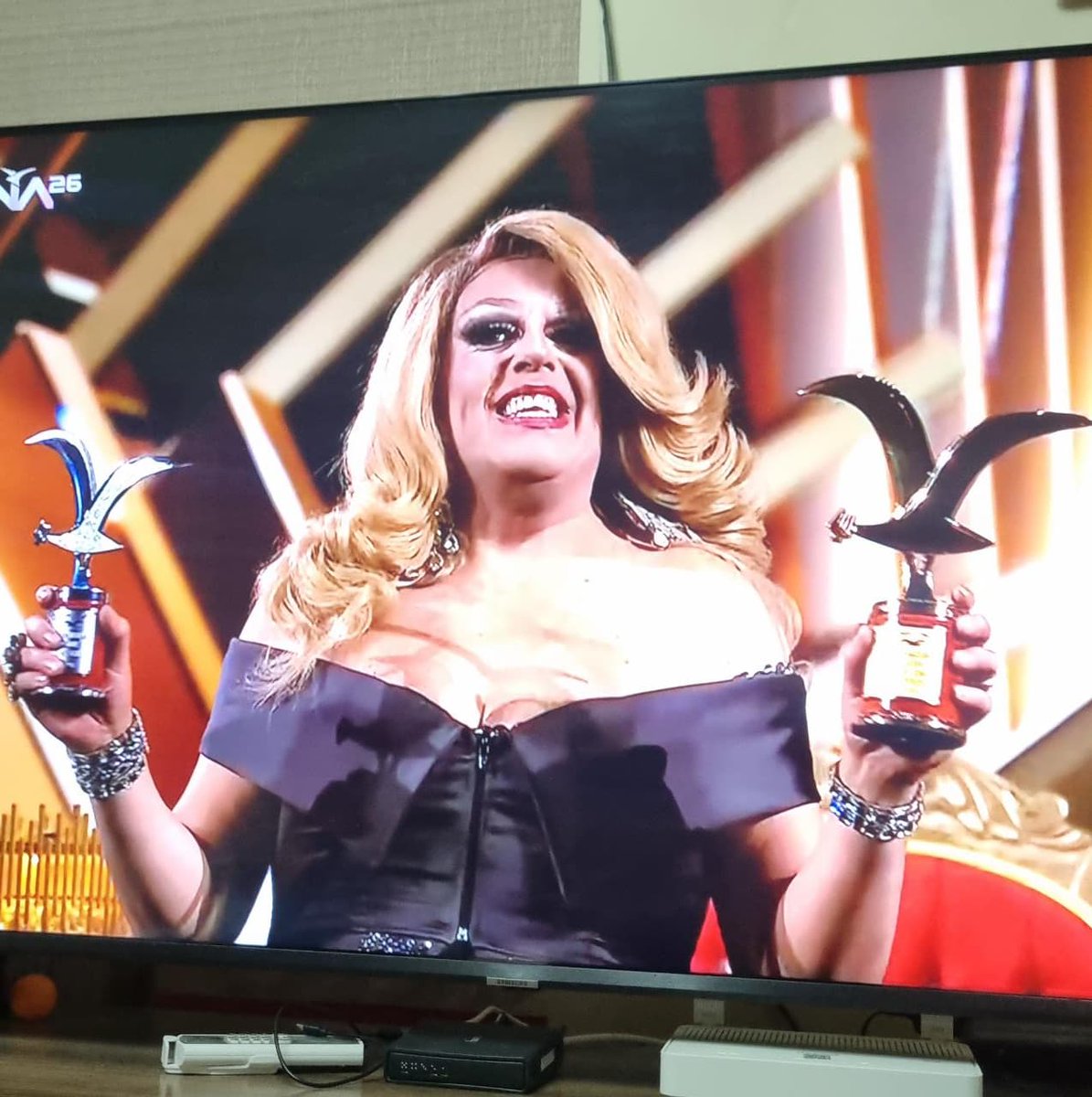 DEVORASTE REINA, PICO LO QUE DIGAN, LA GENTE NO SOPORTO TU VIBRA 
#Viña2026