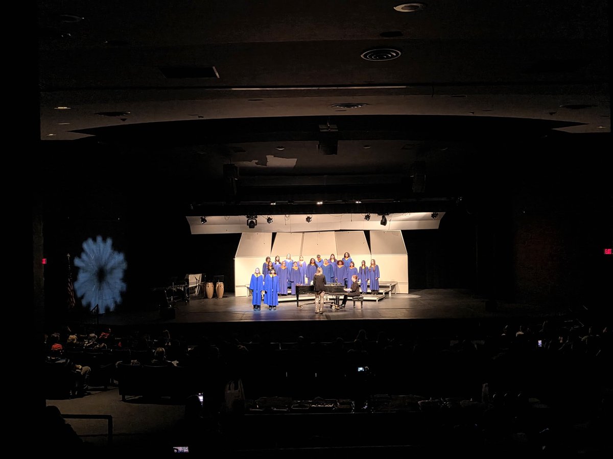 Fenton Choir tweet media