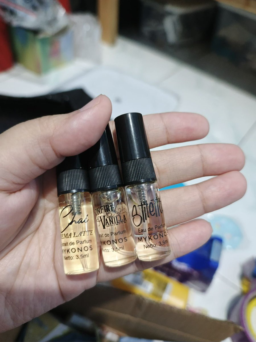 _marchgo's tweet photo. PO Vials Mykonos  

💸9.000/pcs
Ambil 2pcs jadi 8k/pcs 
✅️Harga net

Varian Yang Ready :
1. Invade
2. Cafe Drops
3. Pink Drops
4. Silent Whisper
5. Xoxo Rosy
6. Musk Aura
7. On The Rocks
8. Baby Love
9. Chai Cremma Latte
10. Paradise
11. ⁠verve

https://t.co/0ApdvXYdXf https://t.co/7VsMPZi4wT