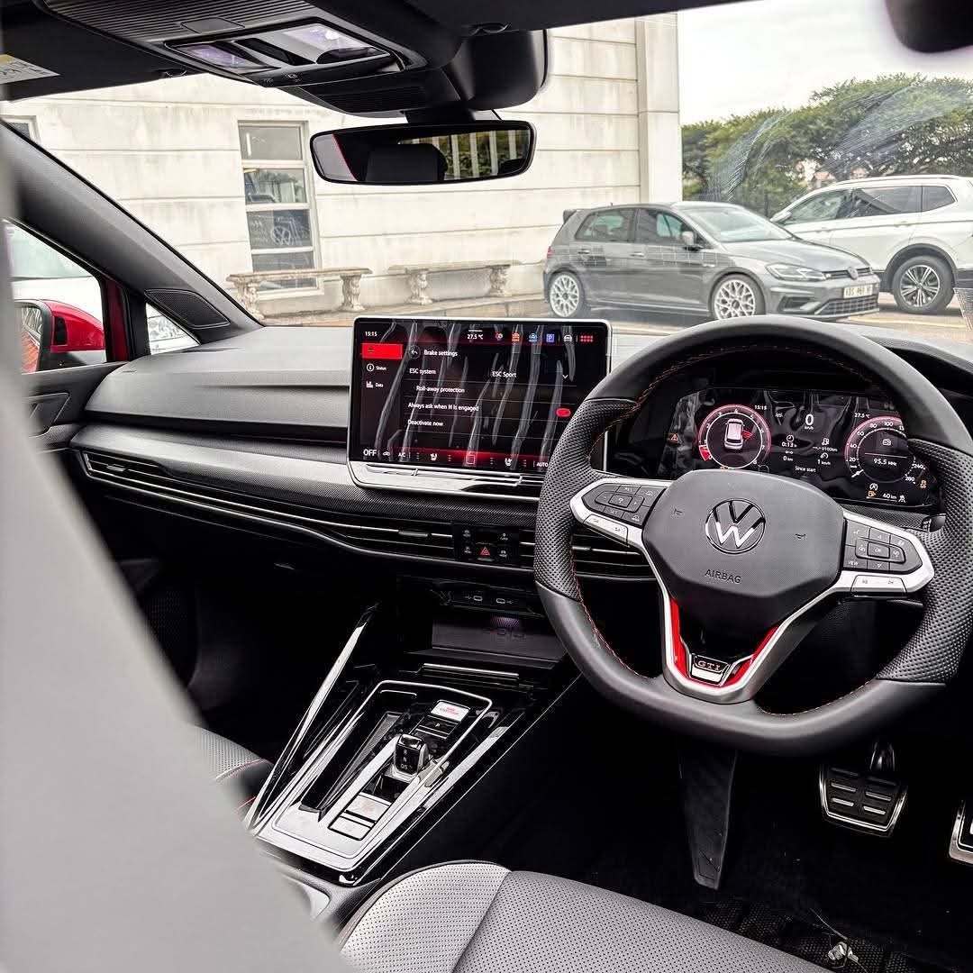 VW Golf GTI Mk8 🐰🐰