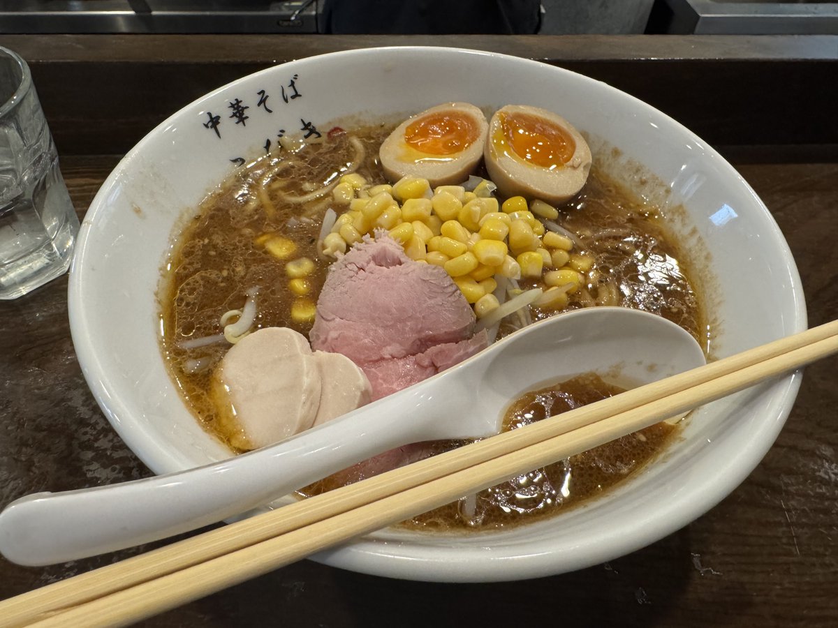 sss20121225's tweet photo. 昼ラーメン🍜 https://t.co/Rvfl2cDohC