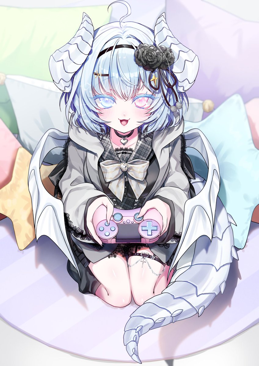 Skeb開けてるよ!
 https://t.co/Bi080rjDO1 
過去のSkebご依頼イラストたち 