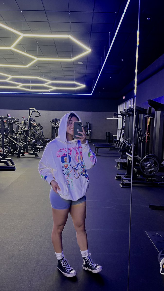 nat 🦋 tweet media