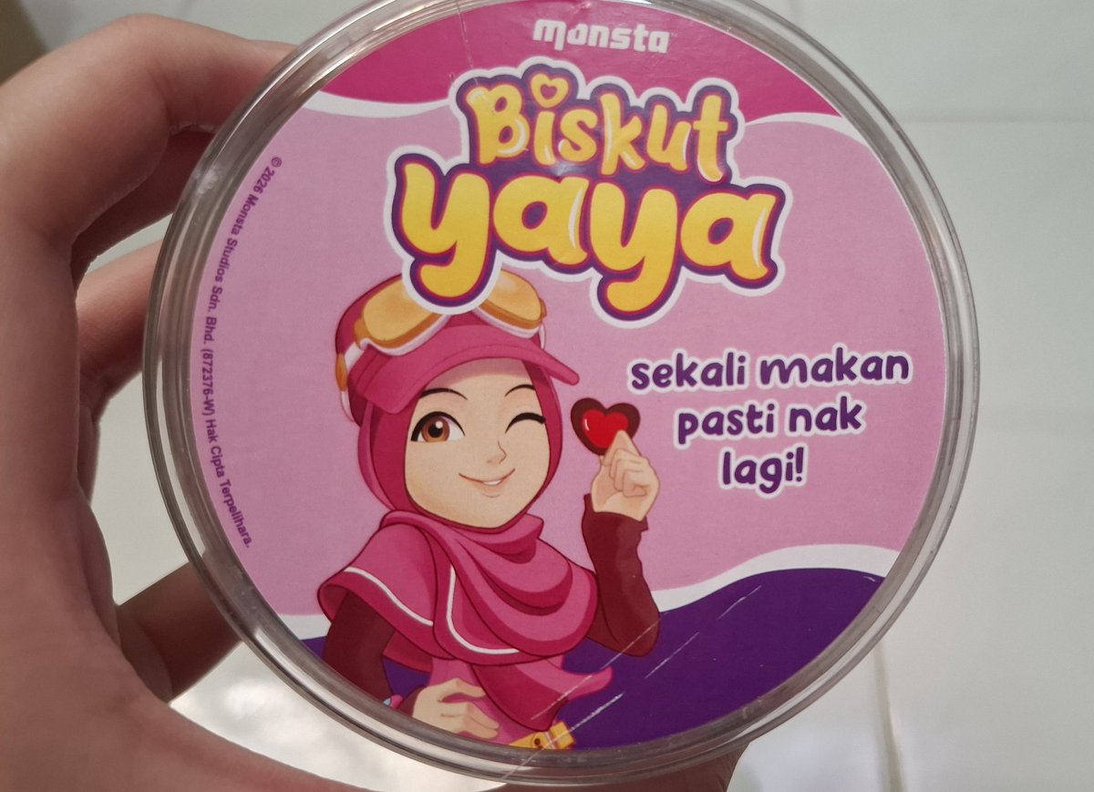 ramiqafi's tweet photo. Yayyy biskut Yaya dah sampai! https://t.co/DCcjew00Mf