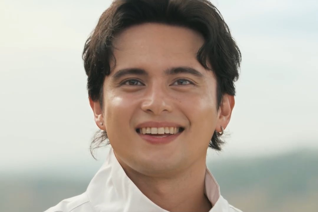 themacopa's tweet image. Walang nagbago, pati hairline pareho pa din. 😅

#JamesReid | James Reid | @tellemjaye