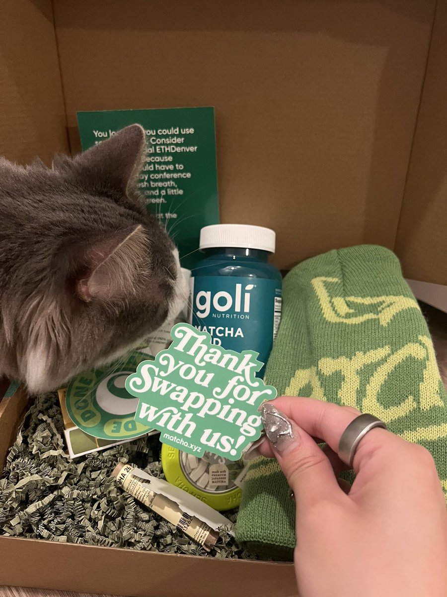 kristen ☃️ tweet media