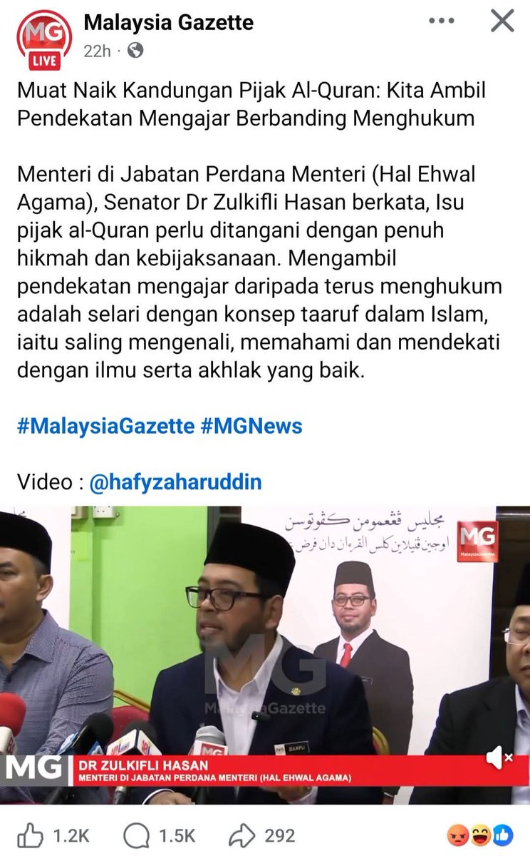 Ikutkan, pesalah tu kena minta maaf di Masjid Negara KL dan setiap Masjid Negeri2 di Malaysia sebagai satu pengajaran dan pendidikan seumur hidup. Life-long learning! 

Please, Kerajaan #Malaysia, kena tegas dan tiada kompromi! Kami tetap memerhati. #Ramadan <a href="/SinarOnline/">SinarHarian</a>