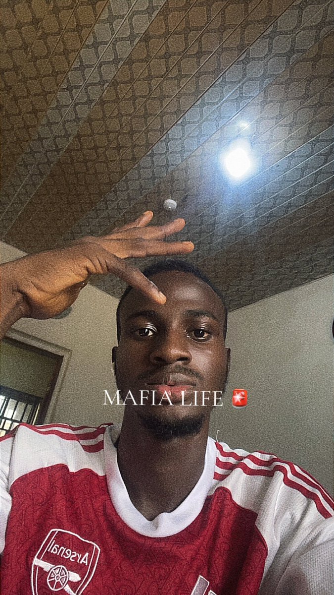 dami2307's tweet photo. @ademoye_mercy https://t.co/f4WFicJsgB