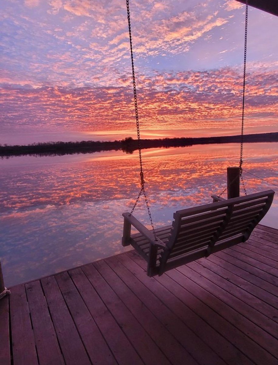 Aesthetics tweet media