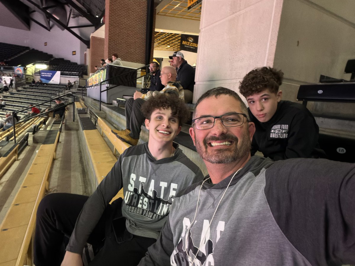 OF Eagle Wrestling tweet media