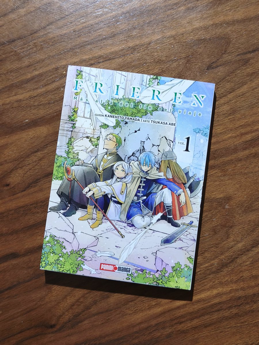 Al fin empezando esta preciosura: "Frieren - Más allá del fin del viaje" Volumen 1 de <a href="/PaniniMangaMx/">PaniniMangaMx</a>. 😍📚✨