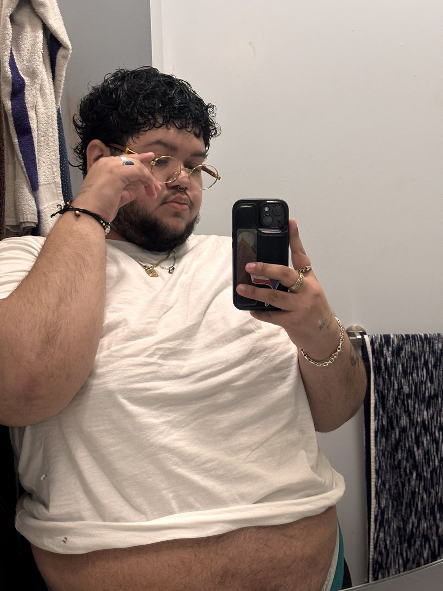 acapitalu's tweet photo. Hairy, no potter 🪄🧙🏽‍♂️ https://t.co/9w3BGevCWn