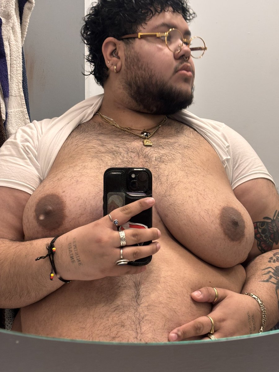 acapitalu's tweet photo. Hairy, no potter 🪄🧙🏽‍♂️ https://t.co/9w3BGevCWn