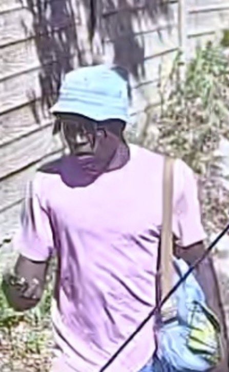 Breaking News:

South African Police in the Western Cape, is urging the public and seeking help, in finding these monsters who murdered an elderly in a farm in Cape Town.

If you spot them in public, please reach out to SAPS for a tip off.