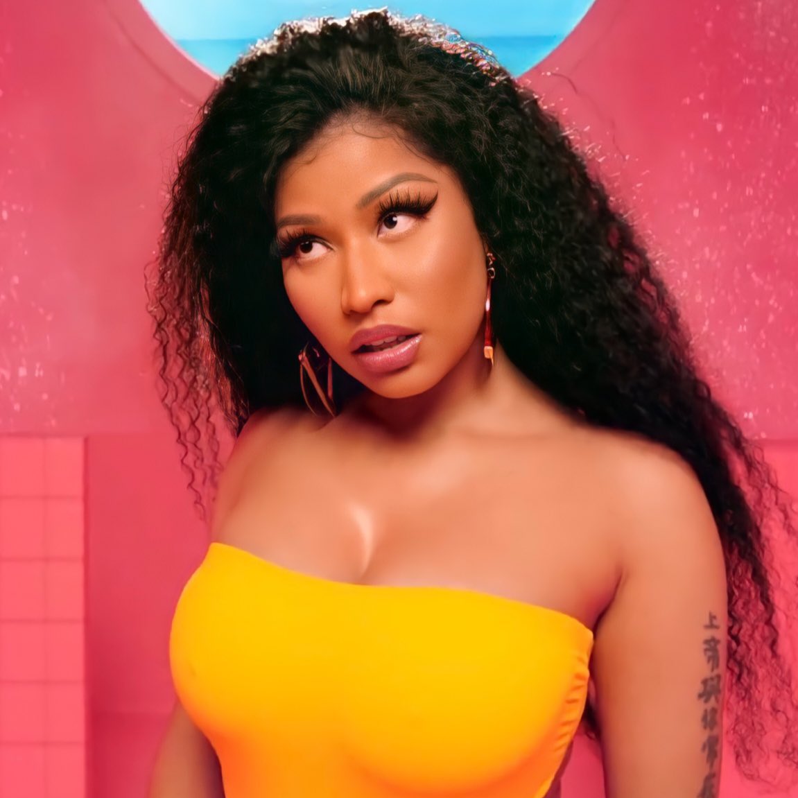 NMCaviar tweet media