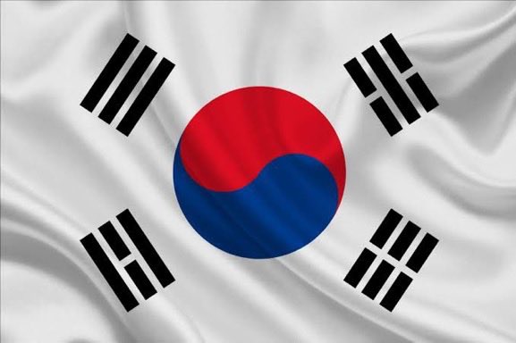 poponze's tweet photo. HISTÓRICO! Pabllo Vittar é a primeira drag queen a debutar no MelOn Hot 100, uma das maiores plataformas de música da Coreia do Sul. 🇰🇷 https://t.co/osyERSZT8D