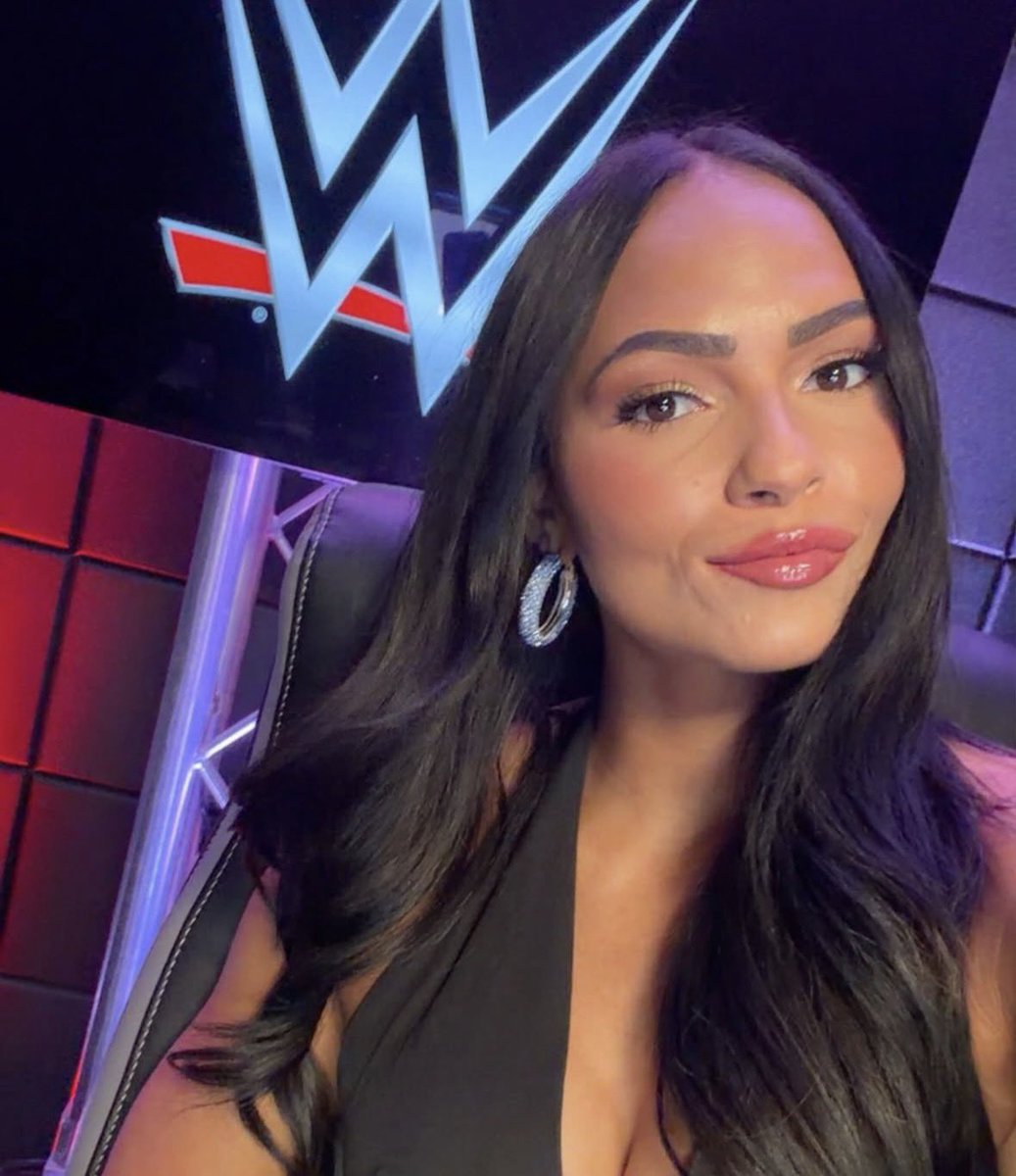 ᴋᴊ 💼 tweet media