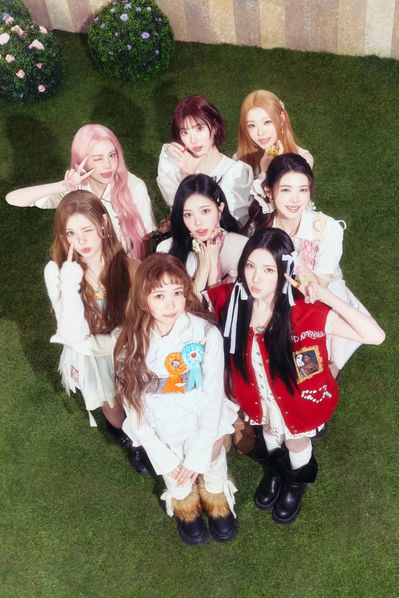 "RUDE!" by Hearts2Hearts reaches a new peak of #16 (+7) on MelOn Daily Chart.