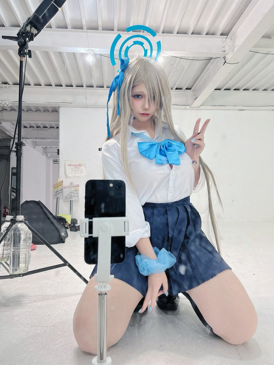 きなこもちのブルーアーカイブ・アスナコスプレ