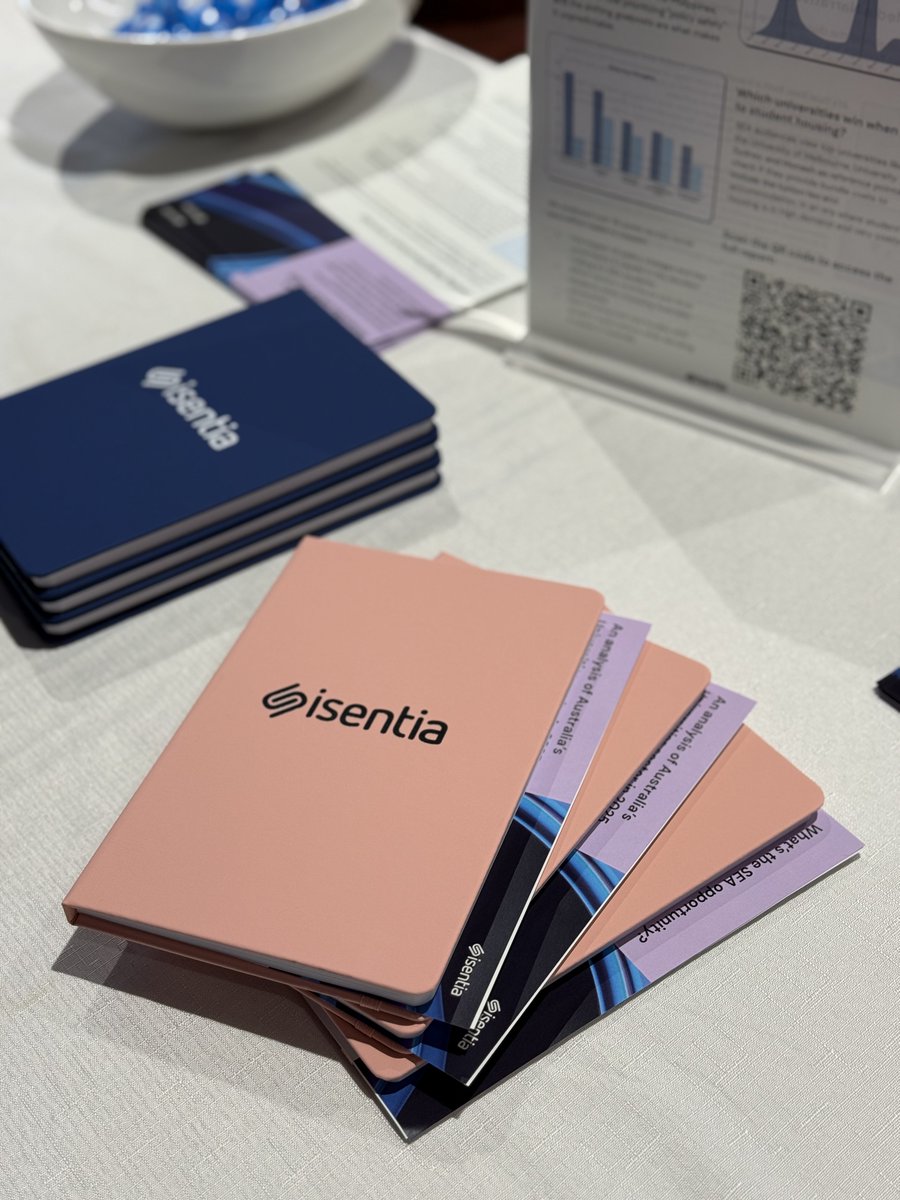 isentia's tweet photo. Yesterday at the @UniAus Solutions Summit in Canberra, we dived into the AUS higher ed.

Our latest research unpacks: 
💰 Governance &amp; budget deficits
🖥️ AI, deepfakes &amp; assessment redesign
🌐 Policy safety for SEA students

Read the full reports: https://t.co/XvqlOAMTYD https://t.co/uXcuL7QESl