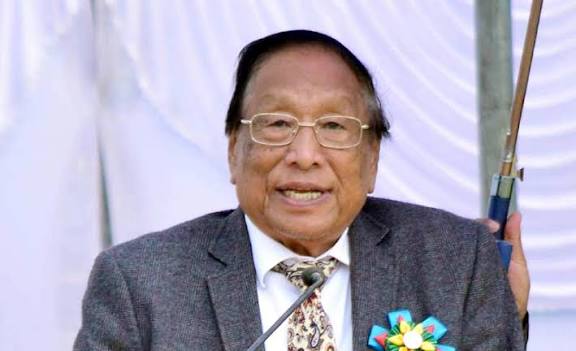 BoinuHaoki36609's tweet photo. Sasang Haokip responds: Th. Muivah's NSCN-IM must stop spreading hate &amp; propaganda! Kuki community won't be intimidated. We demand Kuki state/Union Territory under Govt of India. Respect our constitutional rights!
READ FULL:
https://t.co/ZDootpzsfX https://t.co/VBHKmM9IDJ