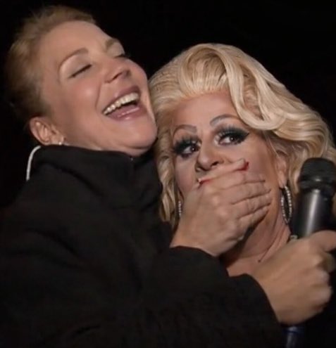 Mi mamá cuando no quería hablar por teléfono y yo decía que si estaba #Viña2026