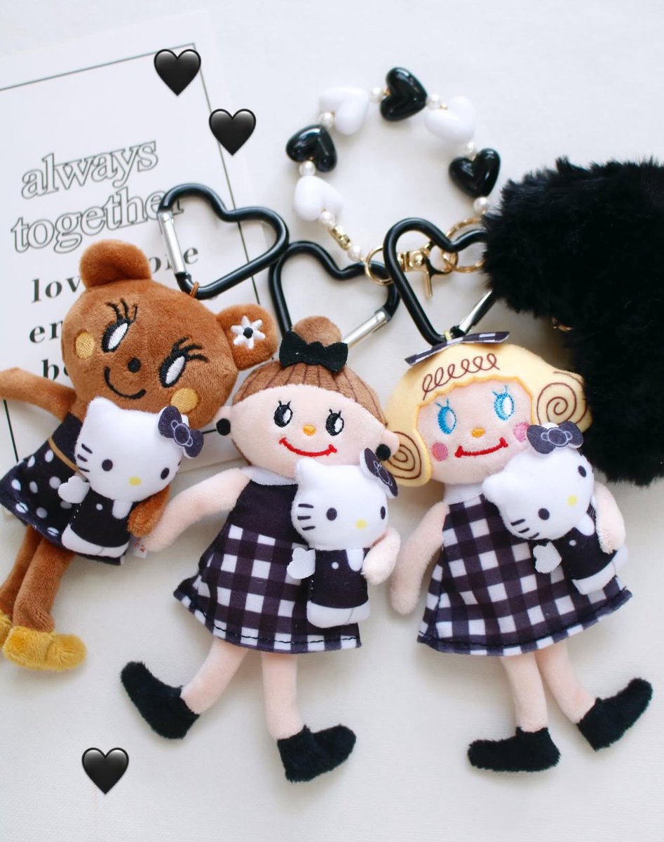 Curly collection x Hello kitty 🐱🍎