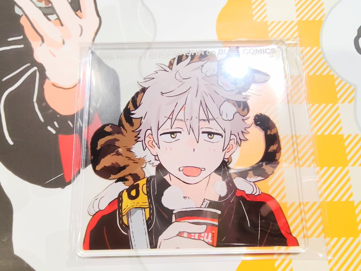 ものへ tweet media