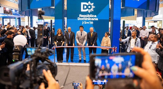 República Dominicana exhibe en la feria turística de ANATO 

saturno.com.do/turismo/2026/r…

Busca garantizar que más colombianos sigan vacacionando en Quisqueya

<a href="/TurismoRD/">Ministerio de Turismo RD</a> #ANATO2026 #turistas #saturno #quisqueya #saturnodigitalrd #saturnoticias