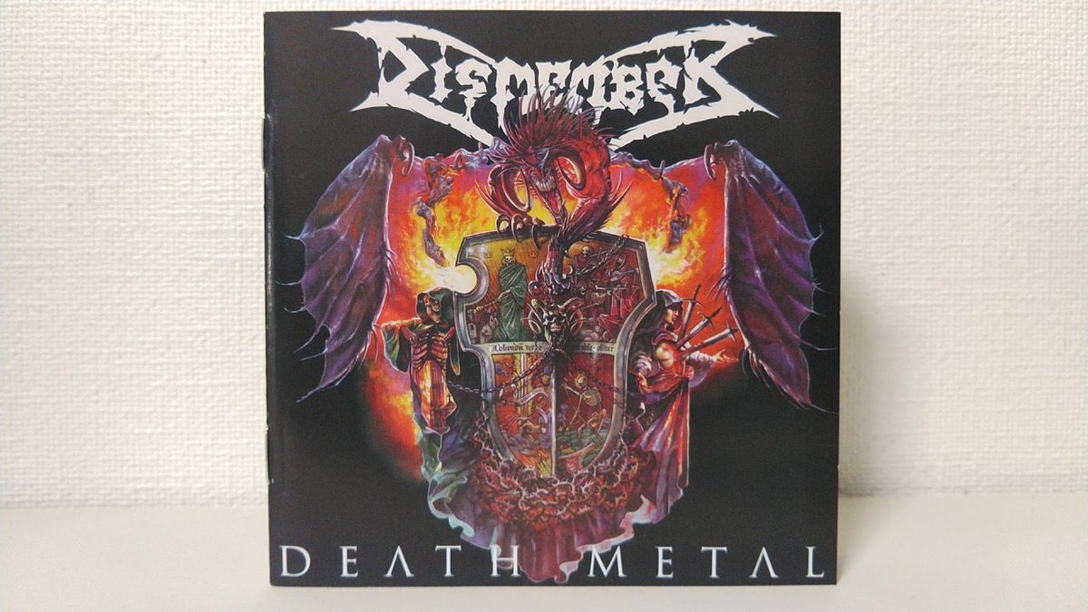 AT THE GATESのようにデスラッシュを基本に若干メロデス寄りになった