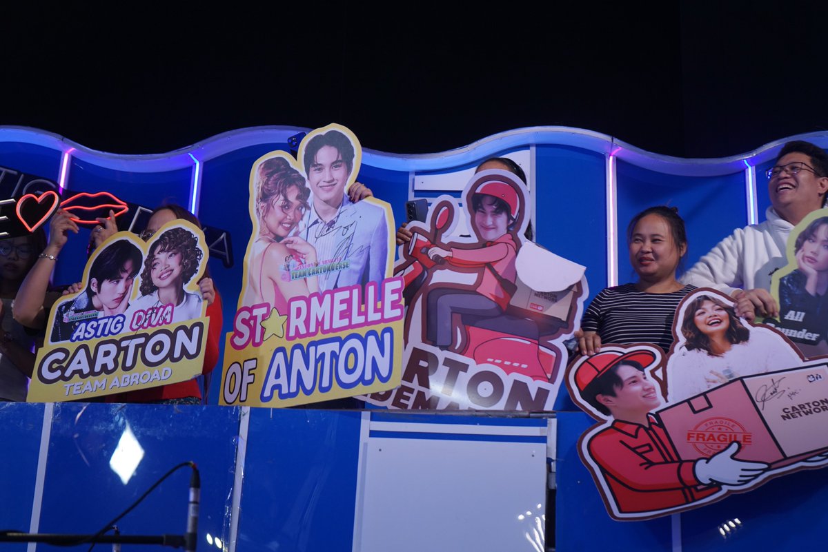 itsShowtimeNa's tweet image. Grabe yung support for #CarTon! 🥳

#ShowtimeJoinTheFun #PBB
WATCH #ItsShowtime LIVE: 
linktr.ee/itsshowtimena