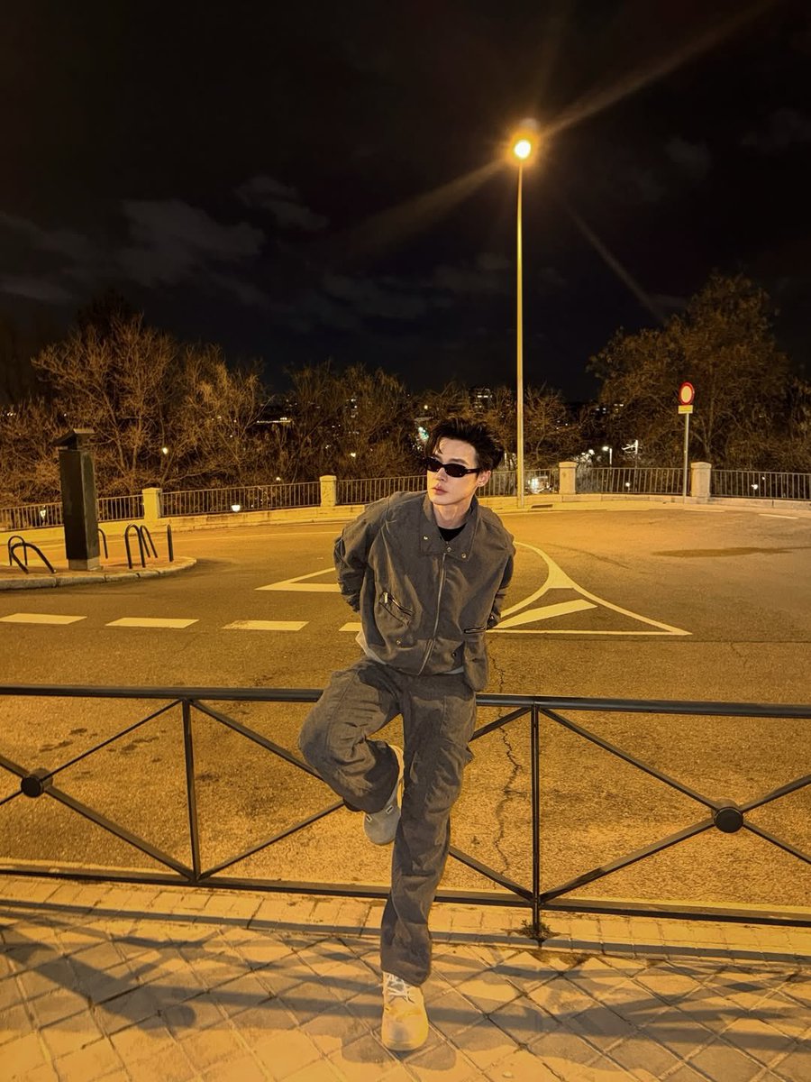 Mirivy02's tweet photo. 📆 20260225
Ig: Billy🤍💫🐺
Fine,make me your ..... ?
#RENIMPROJECT
#CloudBreaker
#bbil1ypn #star1ight https://t.co/7HeQmTppSv