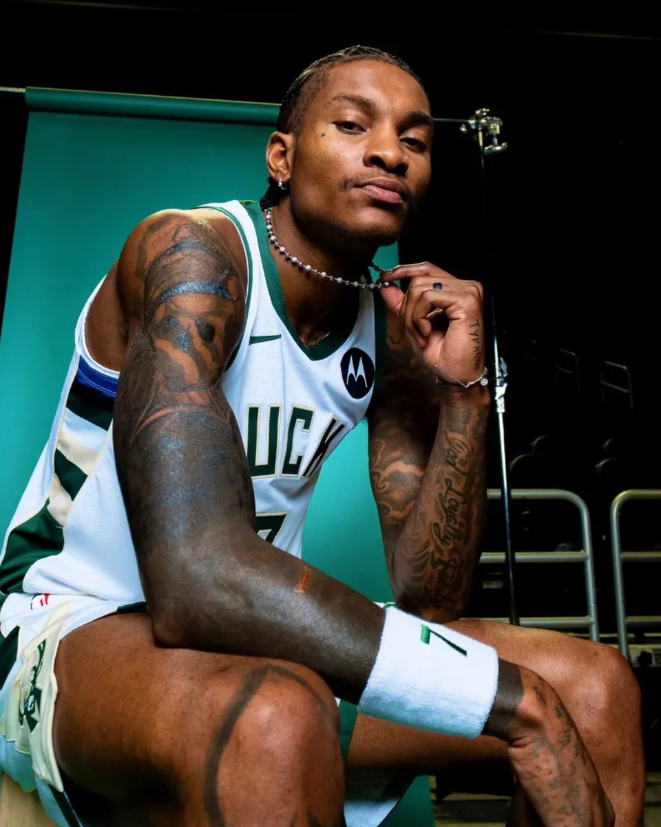 Kevin Porter Jr. over the last 4 games:

24.5 PPG
7.3 APG
4.8 RPG
3.0 SPG
0.8 BPG
62.9% FG
34.4 MPG