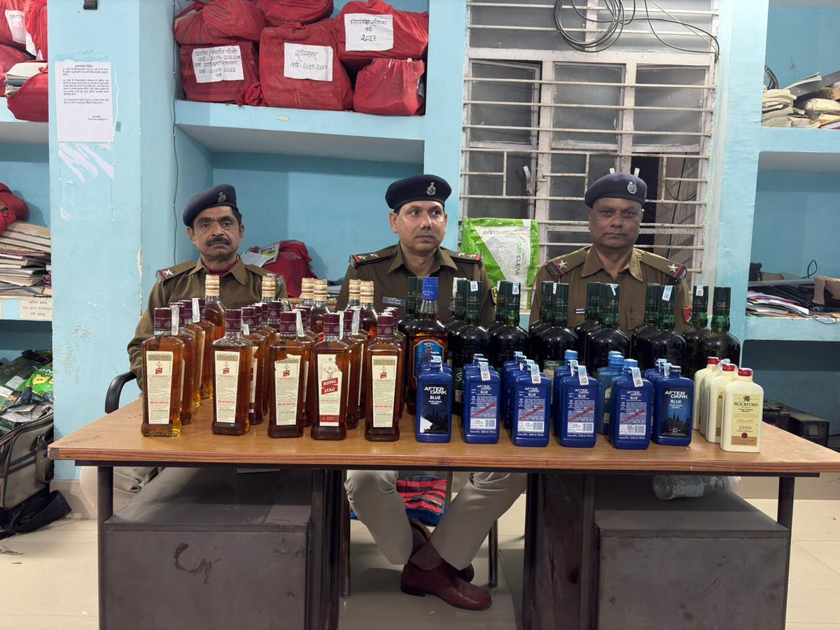 On dated 25.02.26 acting under #Operation_Satark, RPF Post Ara, PPTA, &amp; DLN arrested &amp; recovered liquor from different trains &amp; handed over to concern department for further necessary legal action
<a href="/RPF_INDIA/">RPF INDIA</a> 
<a href="/rpfecr/">RPF East Central Rly</a>