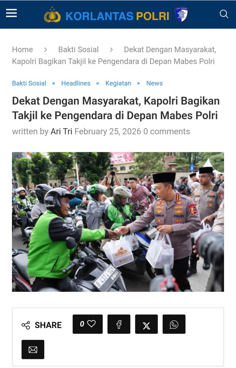 Salut dengan aksi kapolri bagi2 takjil ke pengendara di depan mabes polri. Semangat berbuat kebaikan 
#BerlombaBerbagiKebaikan
Wujudkan Kebaikan Ramadhan