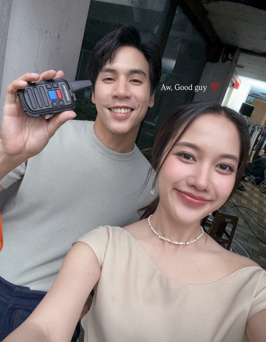 srchafreen's tweet photo. น้ำใสรอเจอทุกคนน้าาา 
Here with me ตรงนี้มีฉันอยู่ ☺️

คนเก่งของน้ำใสอย่าลืมไปดู #ราคีTHESTAIN ฉายแล้ววันนี้ทุกโรงภาพยนต์นะคะ https://t.co/jPZfYwMvnG