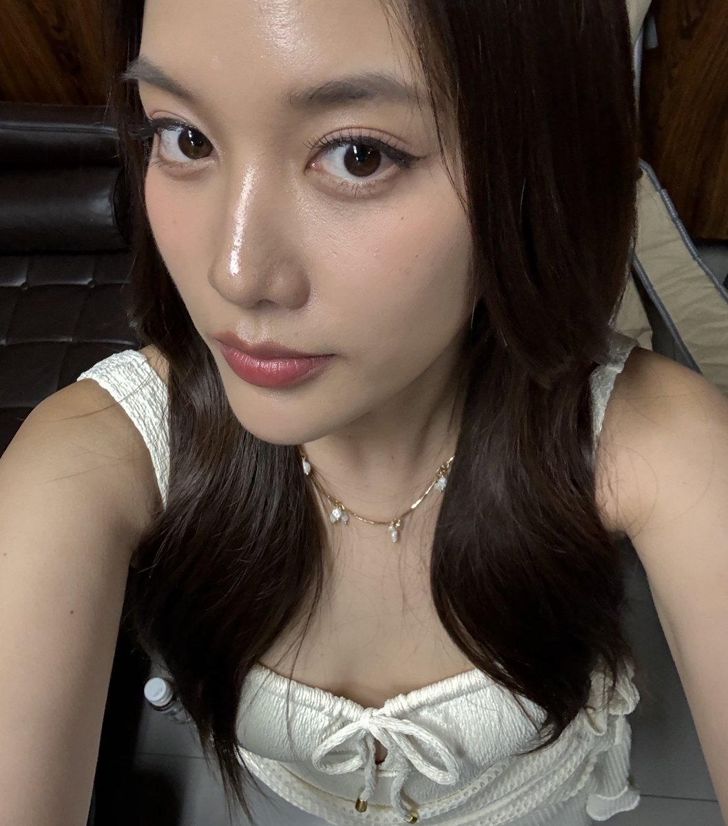 srchafreen's tweet photo. น้ำใสรอเจอทุกคนน้าาา 
Here with me ตรงนี้มีฉันอยู่ ☺️

คนเก่งของน้ำใสอย่าลืมไปดู #ราคีTHESTAIN ฉายแล้ววันนี้ทุกโรงภาพยนต์นะคะ https://t.co/jPZfYwMvnG
