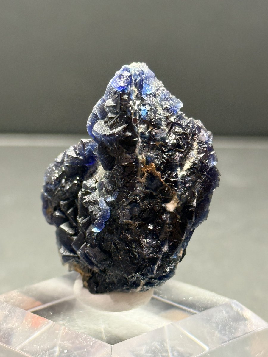 やっと手に入れた‼️ 🇵🇰バロチスタン州産ブラックブルーフローライト