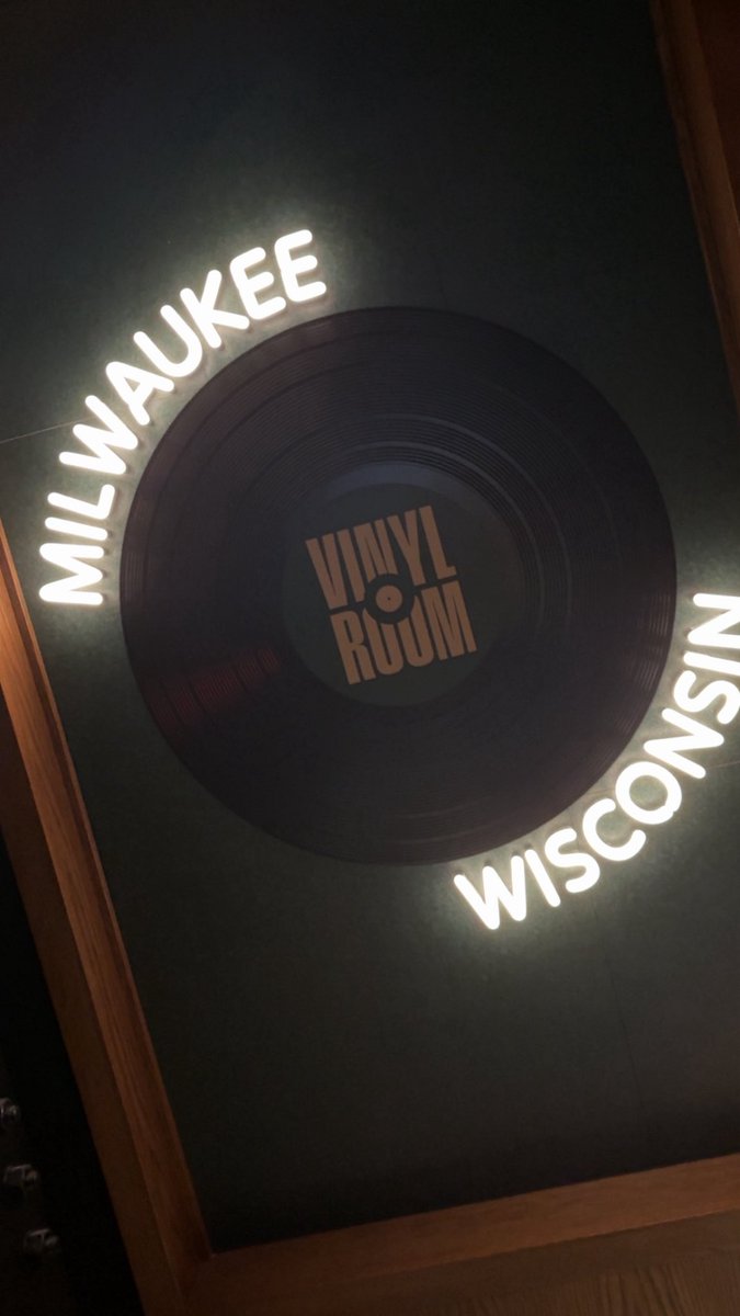 Kris Kov tweet media