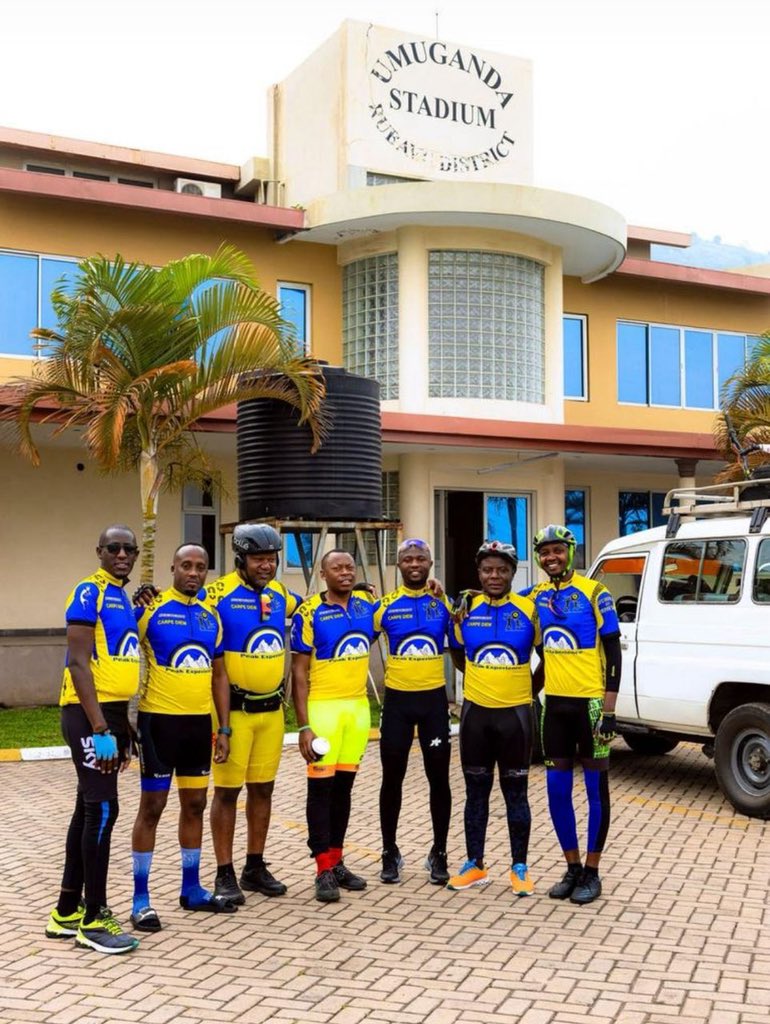 harblaise's tweet photo. @tour_du_Rwanda ! Abakunzi b’Igare wamwanya w’abatarabigize umwuga ni uyumunsi…!
muze mukanya twitabire #SOCIALRIDE muri @RubavuDistrict yacu!
NJYE SINABURA…., WOSE UGEZE HEHE ? Ntiwibagirwe kuzana #IGARE, #INGOFERO-HELMET ,Twagiye @9:00am https://t.co/bMSH9TfZUo