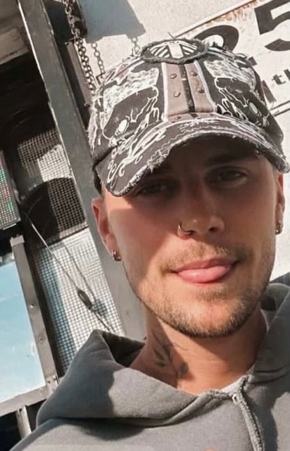 tô incrédula que essa foto é de ontem e não diretamente de 2016