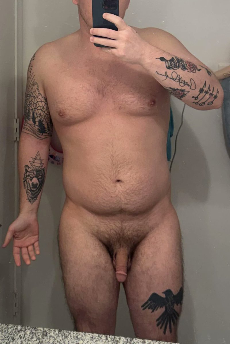 NakedMenBeauty tweet media