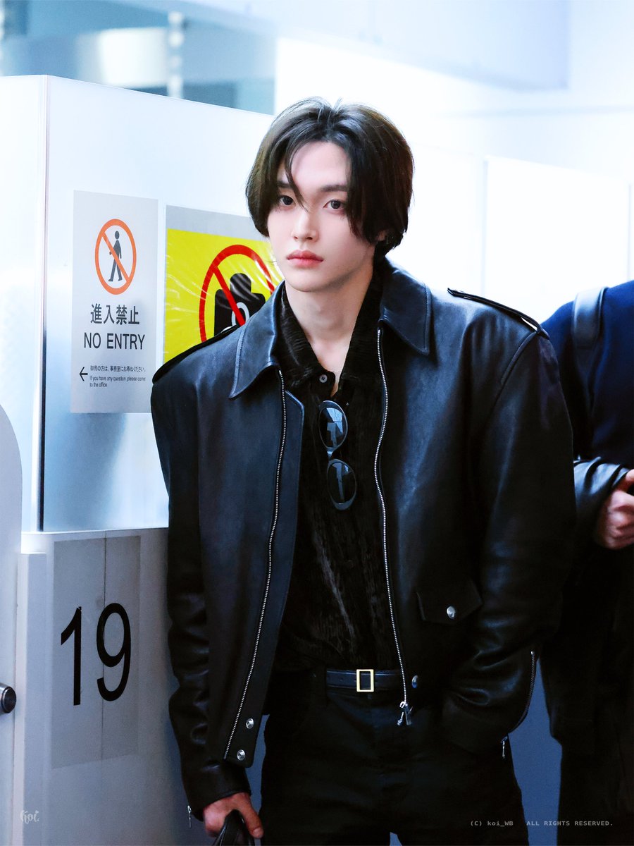 𝒌𝒐𝒊. tweet media