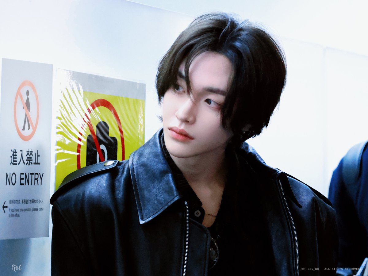 𝒌𝒐𝒊. tweet media