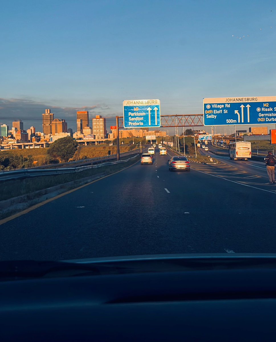 Umayekisa🌹 tweet media