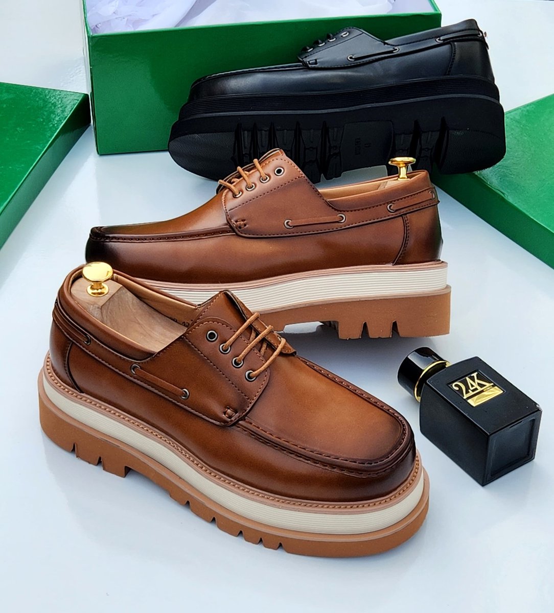 Funky_Footwears's tweet photo. Available in sizes 40, 41, 42, 43, 44, 45, 46 | Price - ₦52,000

Payment on delivery only within Lagos

#comfortableshoes #lagosfootwearstore #funkyfootwears #explore #fashionstyle #lagos #shoeslovers #ShoeArmy #shoe #Mensfashion https://t.co/t0Lmm9ud7v