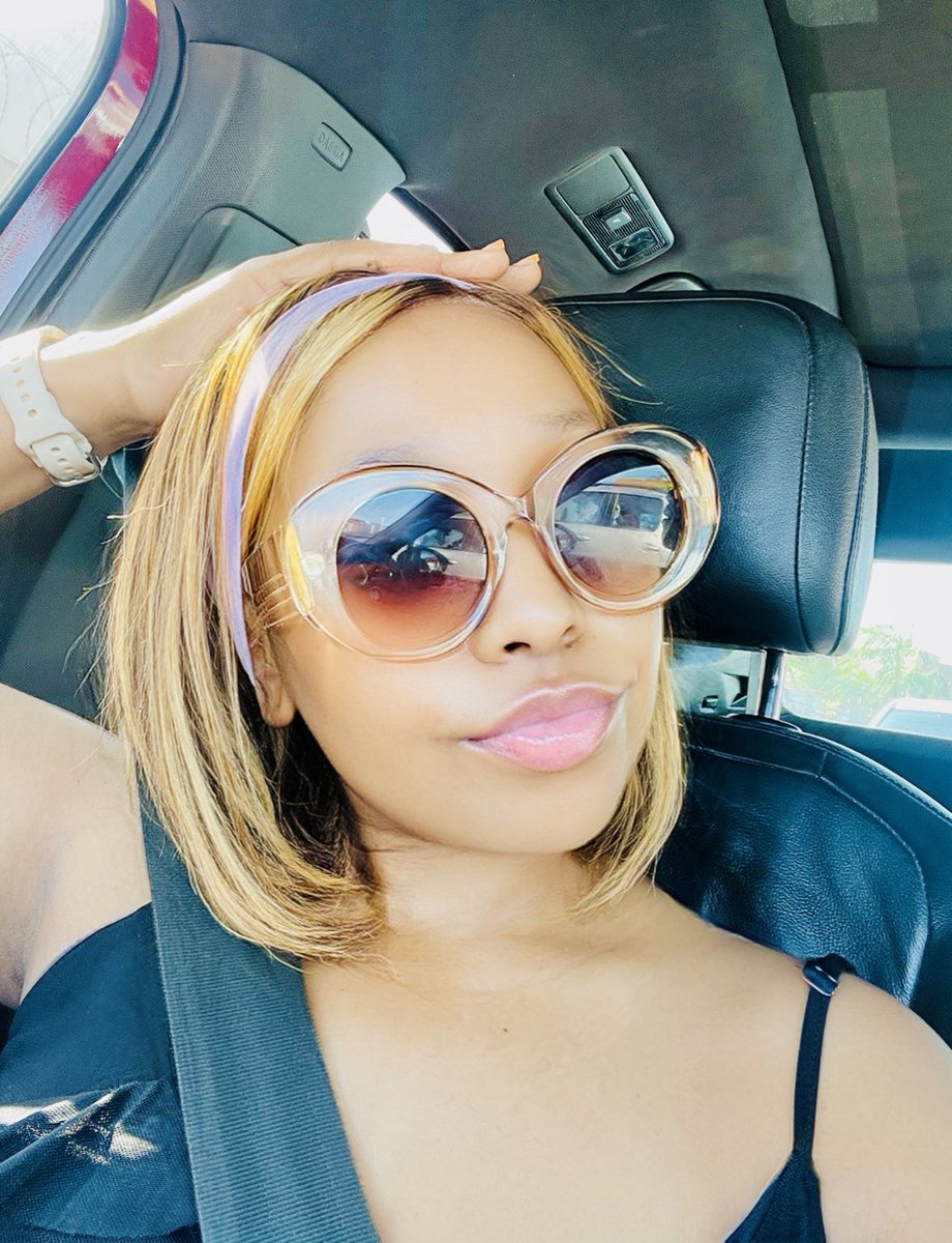 Dlula nge Morning selfie yakho:
 
Morning selfie 🤳  comment with yours