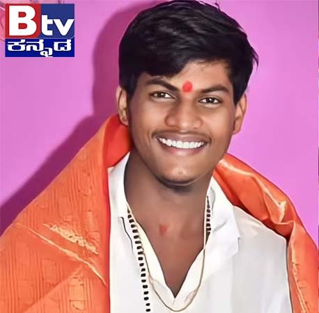btvnewslive's tweet photo. ಕಾಮುಕ ಮಲ್ಲಿಕಾರ್ಜುನ ಮುತ್ಯಾನ ಮೇಲೆ PO*CSO ಕೇಸ್ ದಾಖಲು, ಶಹಾಪುರ ತಾಲ್ಲೂಕಿನ ಗೋಗಿ ಪೊಲೀಸ್ ಠಾಣೆಯಲ್ಲಿ FIR ದಾಖಲು, ಪೊಲೀಸರ ಹುಡುಕಾಟ ರಾತ್ರೋರಾತ್ರಿ ಪರಾರಿ..
#mallikarjuna #Mutya #malikarjunamutya #complaints #POSCO #Yadgirigutta #yadgiripolice #police #Update #trendingvideo #viralnews #BtvNewsLive https://t.co/mI4u5wAn7b