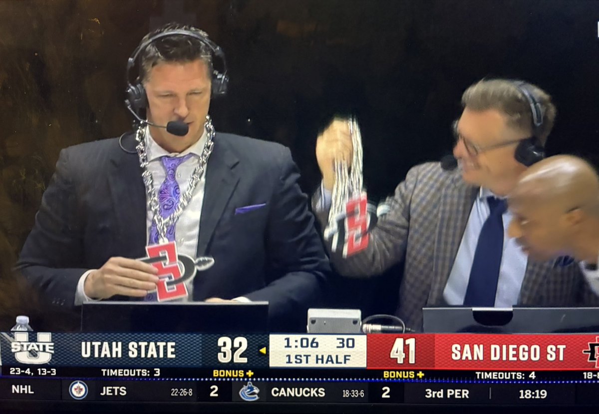 <a href="/ContextFreeCBB/">No Context College Basketball</a>