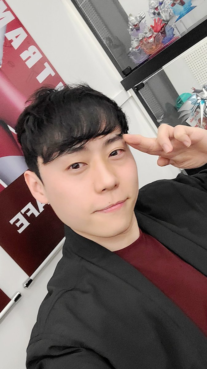 wolho36060's tweet photo. 셀카도 짠~☆ https://t.co/r5oMwHXhwf